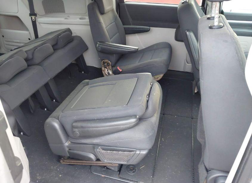 Photo 8 of 2010 Dodge Grand CARAVAN SE (VIN 2D4RN4DE5AR192175)