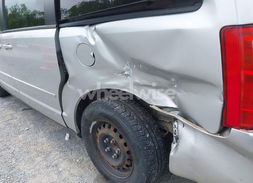 Photo 13 of 2010 Dodge Grand CARAVAN SE (VIN 2D4RN4DE6AR111362)