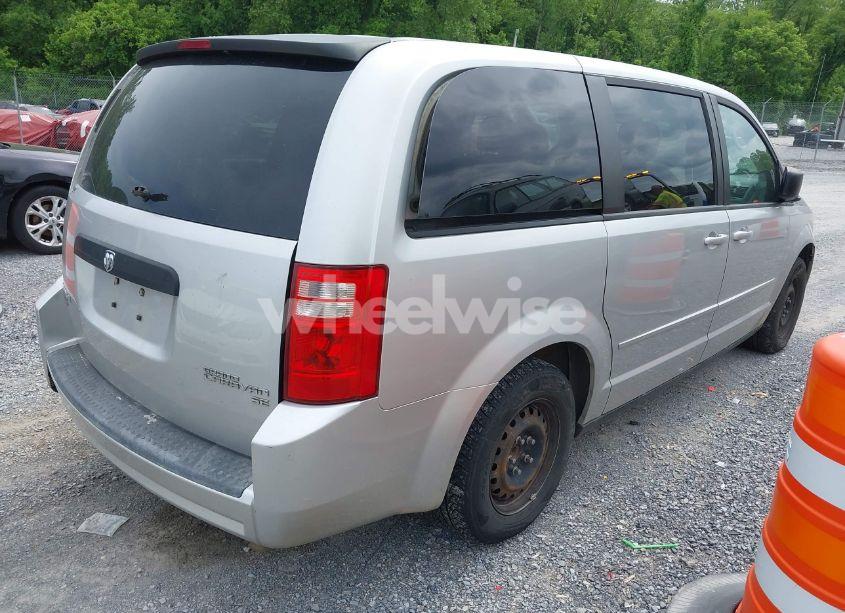Photo 4 of 2010 Dodge Grand CARAVAN SE (VIN 2D4RN4DE6AR111362)