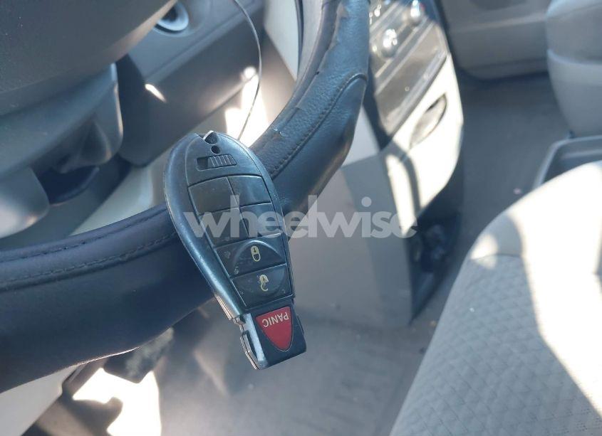 Photo 11 of 2010 Dodge Grand CARAVAN SE (VIN 2D4RN4DE6AR443446)