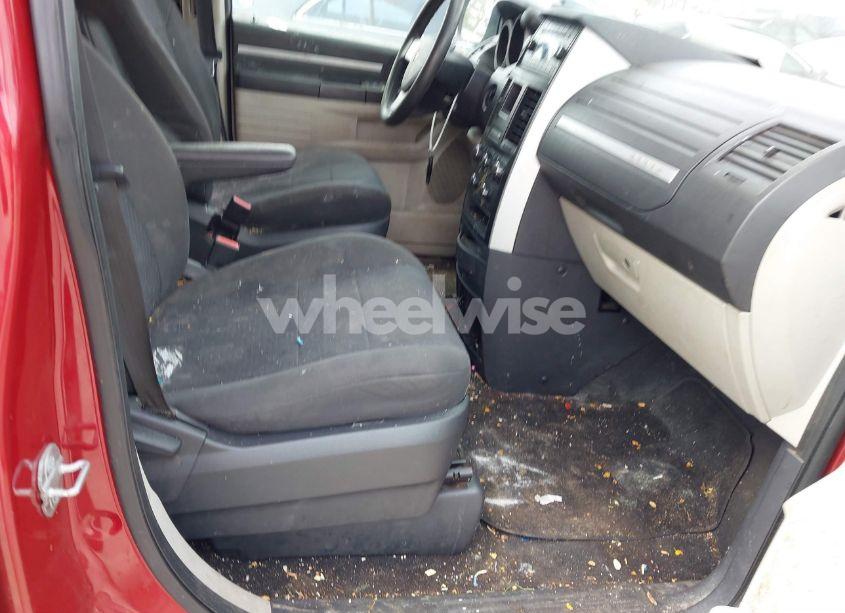 Photo 5 of 2010 Dodge Grand CARAVAN SE (VIN 2D4RN4DE7AR138618)