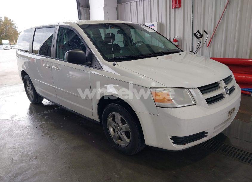 2010 Dodge Grand CARAVAN SE (VIN 2D4RN4DE7AR228643) main photo