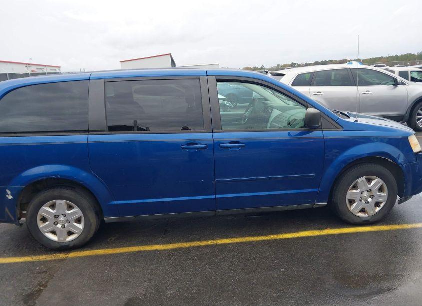 Photo 13 of 2010 Dodge Grand CARAVAN SE (VIN 2D4RN4DE7AR326278)