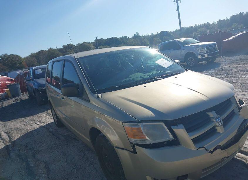 2010 Dodge Grand CARAVAN SE (VIN 2D4RN4DE7AR326412) main photo