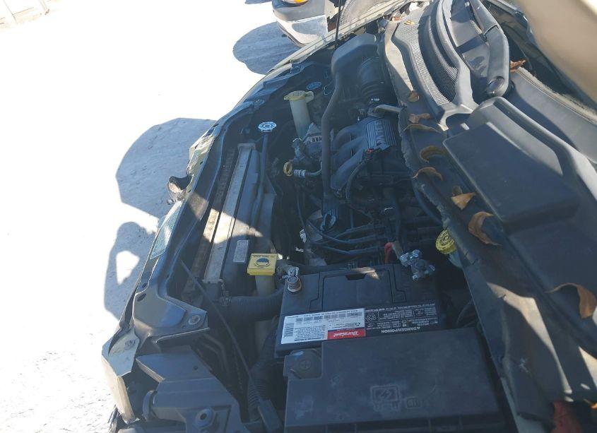 Photo 10 of 2010 Dodge Grand CARAVAN SE (VIN 2D4RN4DE7AR326412)