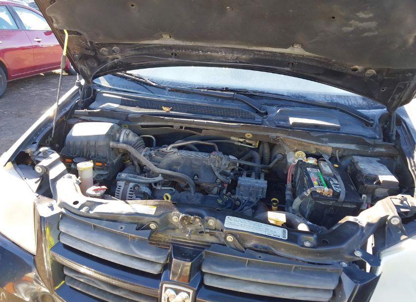 Photo 10 of 2010 Dodge Grand CARAVAN SE (VIN 2D4RN4DE7AR370796)