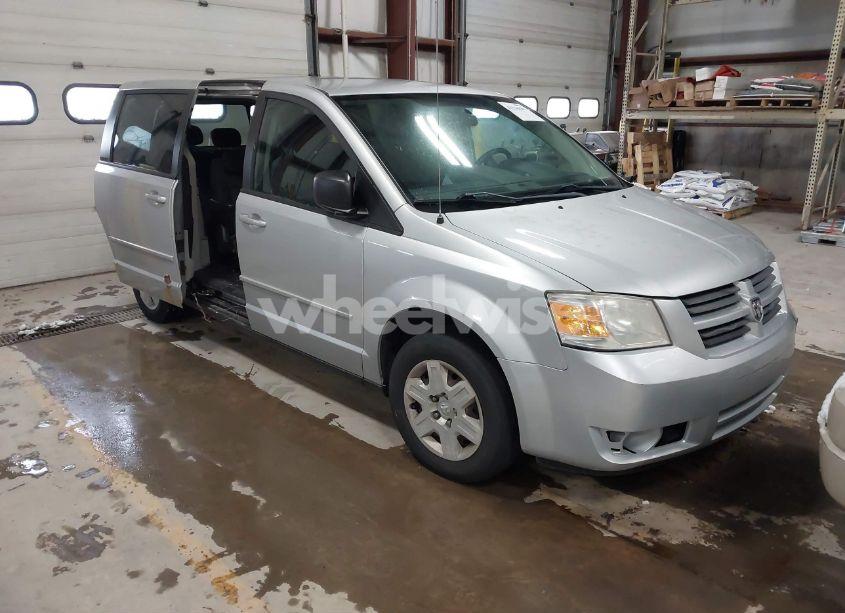 2010 Dodge Grand CARAVAN SE (VIN 2D4RN4DE7AR446839) main photo