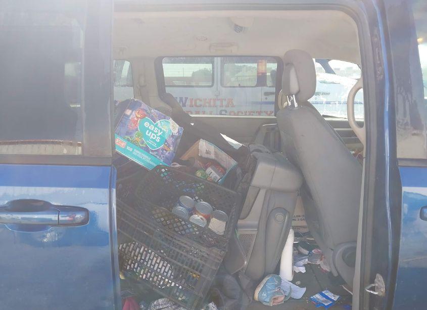 Photo 8 of 2010 Dodge Grand CARAVAN SE (VIN 2D4RN4DE8AR363081)