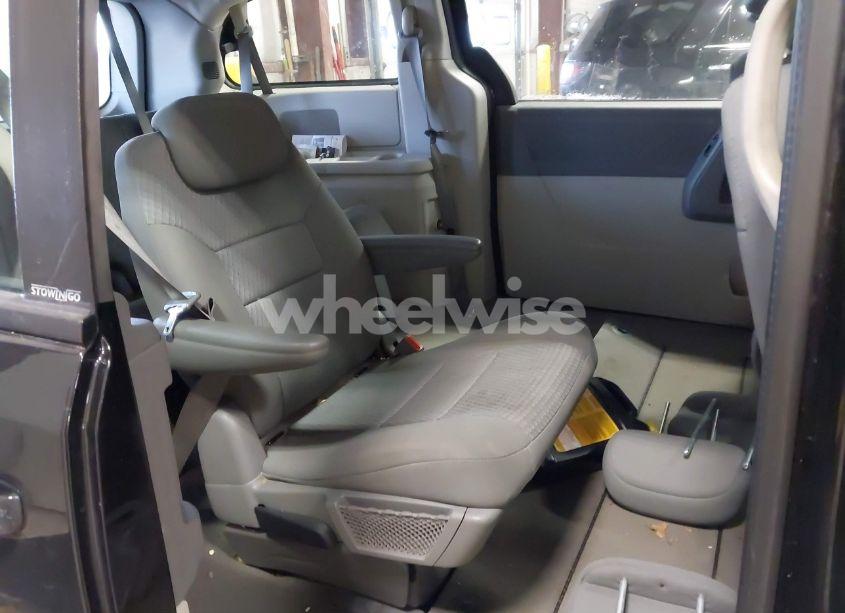 Photo 8 of 2010 Dodge Grand CARAVAN SE (VIN 2D4RN4DE8AR488372)