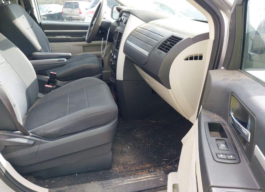 Photo 5 of 2010 Dodge Grand CARAVAN SE (VIN 2D4RN4DE9AR303438)