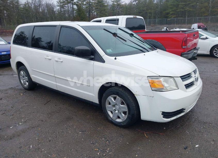 2010 Dodge Grand CARAVAN SE (VIN 2D4RN4DE9AR356320) main photo
