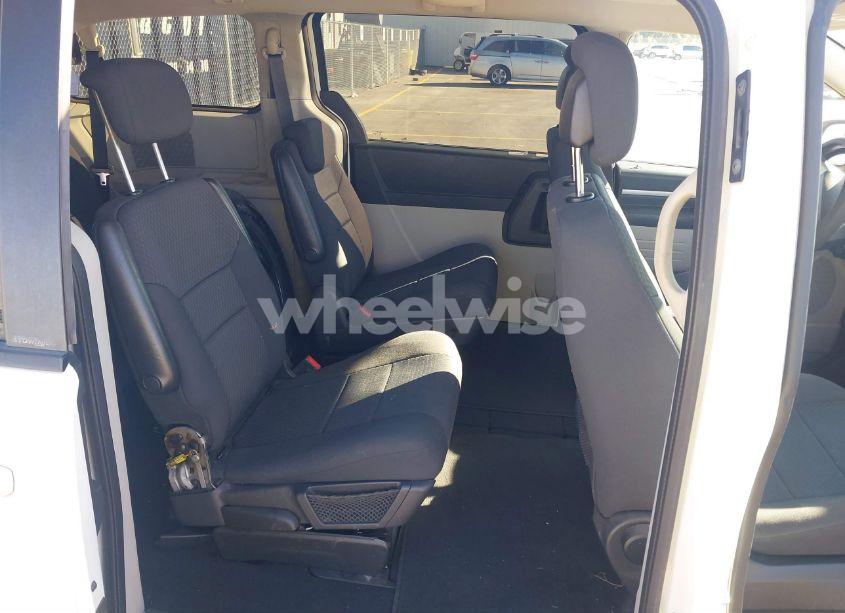 Photo 8 of 2010 Dodge Grand CARAVAN SE (VIN 2D4RN4DE9AR363817)