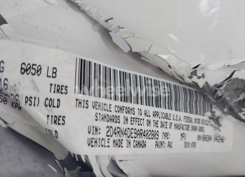 Photo 9 of 2010 Dodge Grand CARAVAN SE (VIN 2D4RN4DE9AR402809)