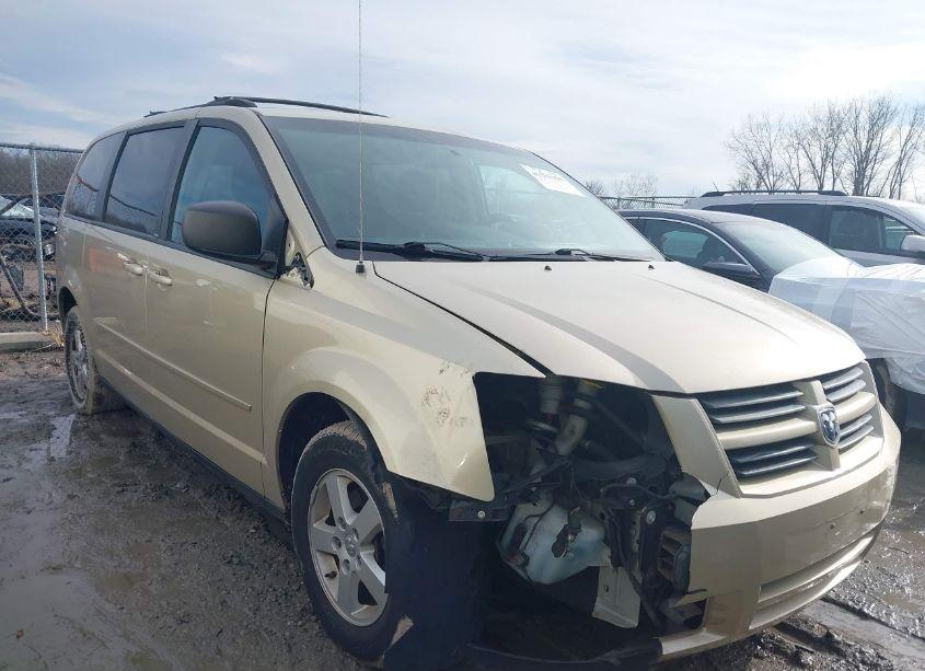 2010 Dodge Grand CARAVAN SE (VIN 2D4RN4DEXAR268831) main photo