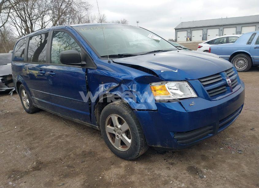 2010 Dodge Grand CARAVAN SE (VIN 2D4RN4DEXAR377368) main photo