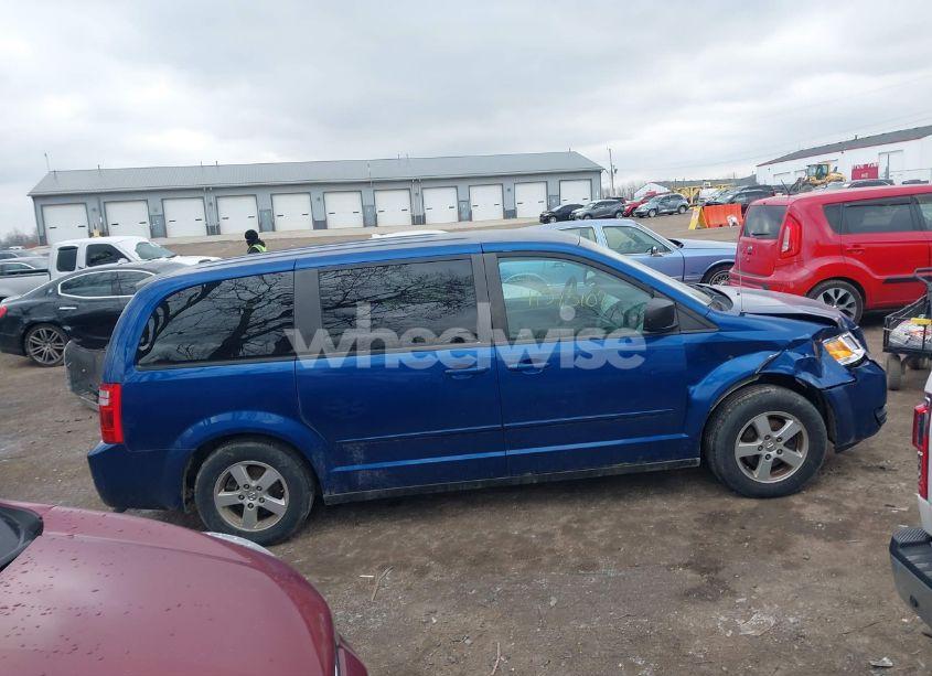 Photo 13 of 2010 Dodge Grand CARAVAN SE (VIN 2D4RN4DEXAR377368)