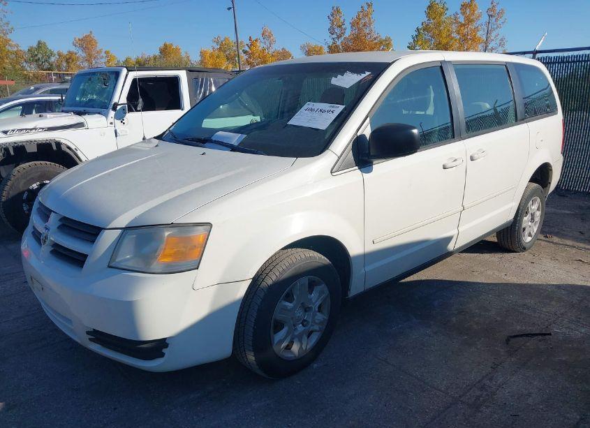 Photo 2 of 2010 Dodge Grand CARAVAN SE (VIN 2D4RN4DEXAR430148)