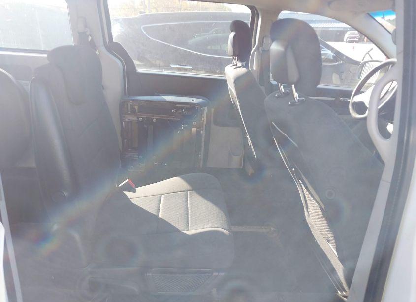 Photo 8 of 2010 Dodge Grand CARAVAN SE (VIN 2D4RN4DEXAR430148)