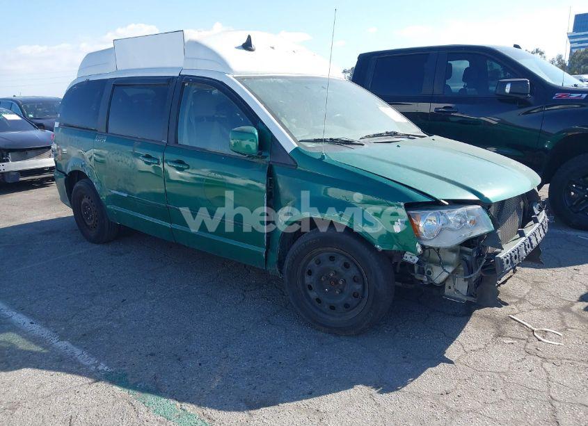 2011 Dodge Grand CARAVAN EXPRESS (VIN 2D4RN4DG7BR645067) main photo