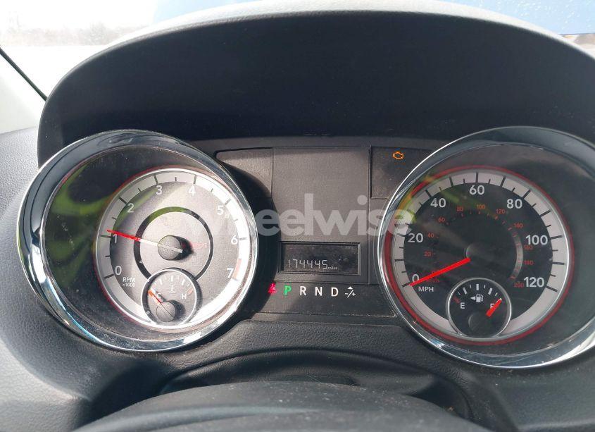 Photo 7 of 2011 Dodge Grand CARAVAN EXPRESS (VIN 2D4RN4DG7BR700469)