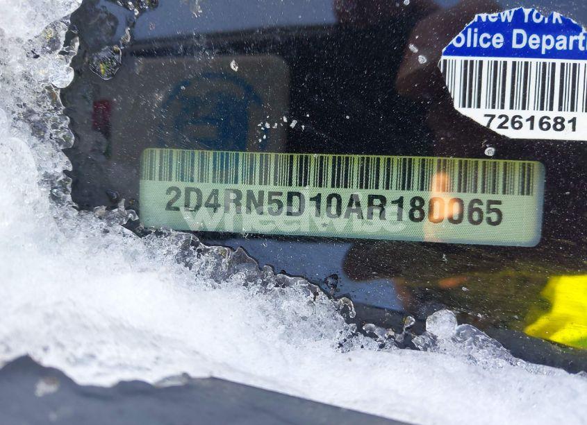 Photo 8 of 2010 Dodge Grand CARAVAN SXT (VIN 2D4RN5D10AR180065)