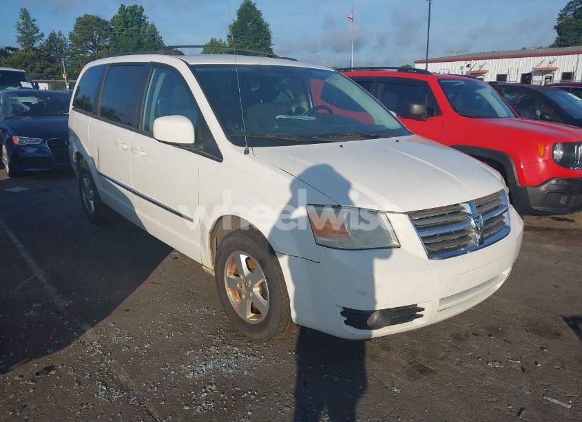 2010 Dodge Grand CARAVAN SXT (VIN 2D4RN5D10AR200217) main photo