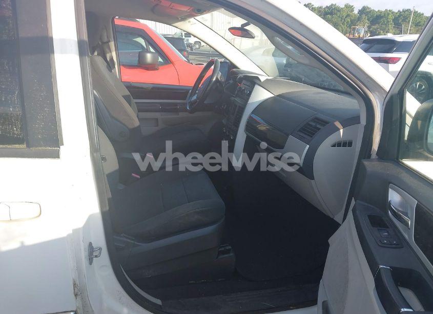 Photo 5 of 2010 Dodge Grand CARAVAN SXT (VIN 2D4RN5D10AR200217)