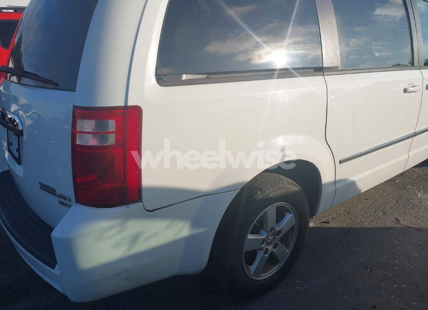 Photo 6 of 2010 Dodge Grand CARAVAN SXT (VIN 2D4RN5D10AR200217)