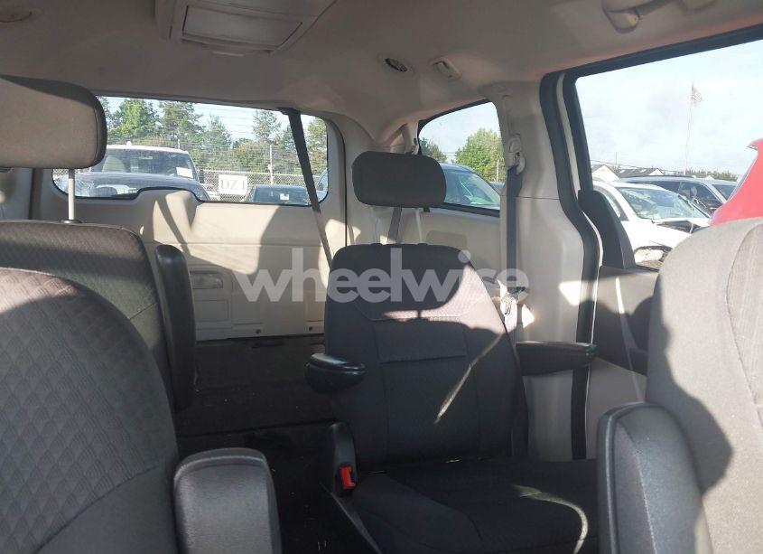 Photo 8 of 2010 Dodge Grand CARAVAN SXT (VIN 2D4RN5D10AR200217)