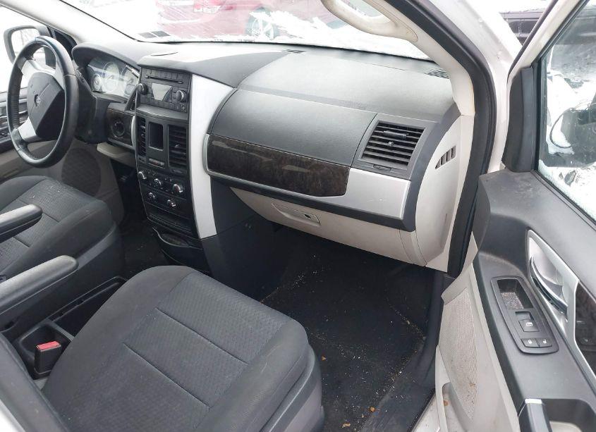 Photo 5 of 2010 Dodge Grand CARAVAN SXT (VIN 2D4RN5D10AR256075)