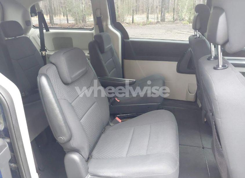 Photo 8 of 2010 Dodge Grand CARAVAN SXT (VIN 2D4RN5D10AR444448)