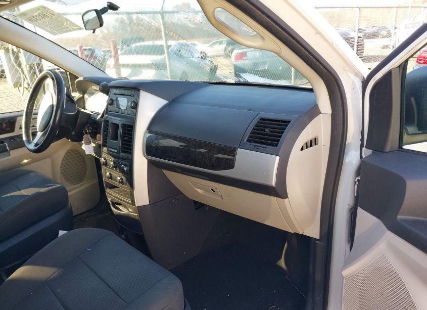 Photo 5 of 2010 Dodge Grand CARAVAN SXT (VIN 2D4RN5D10AR483427)