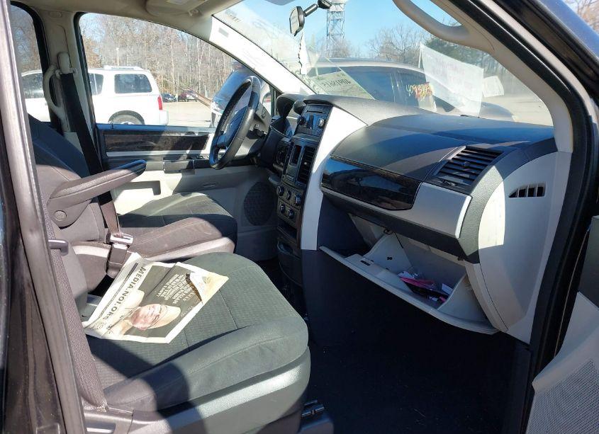 Photo 5 of 2010 Dodge Grand CARAVAN SXT (VIN 2D4RN5D11AR106623)