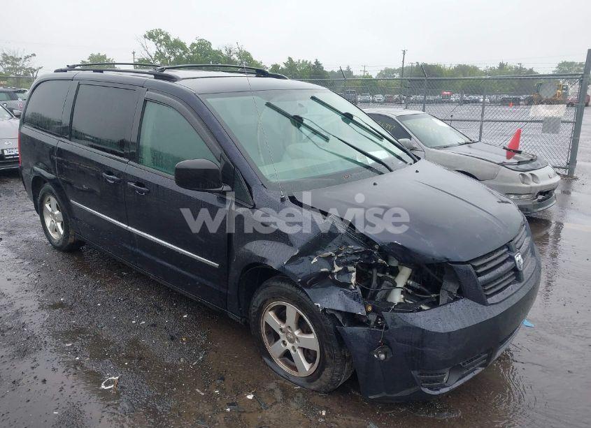 2010 Dodge Grand CARAVAN SXT (VIN 2D4RN5D11AR175005) main photo