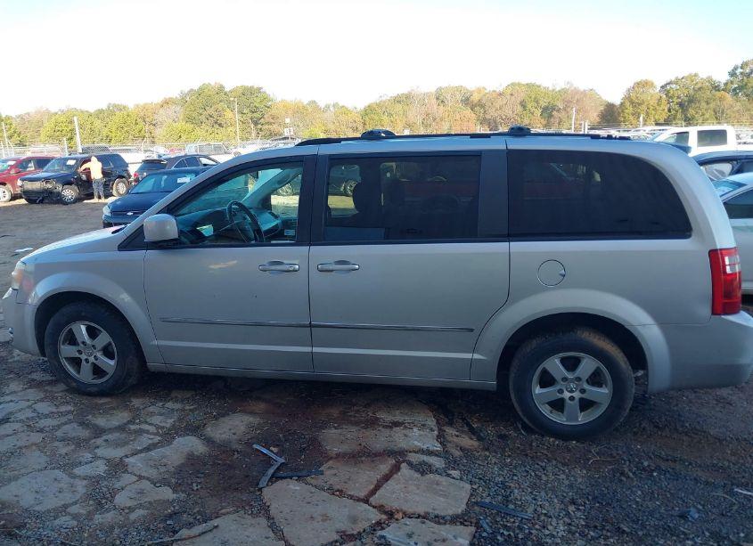 Photo 14 of 2010 Dodge Grand CARAVAN SXT (VIN 2D4RN5D11AR256165)