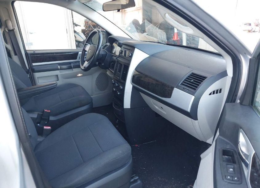 Photo 5 of 2010 Dodge Grand CARAVAN SXT (VIN 2D4RN5D11AR256165)