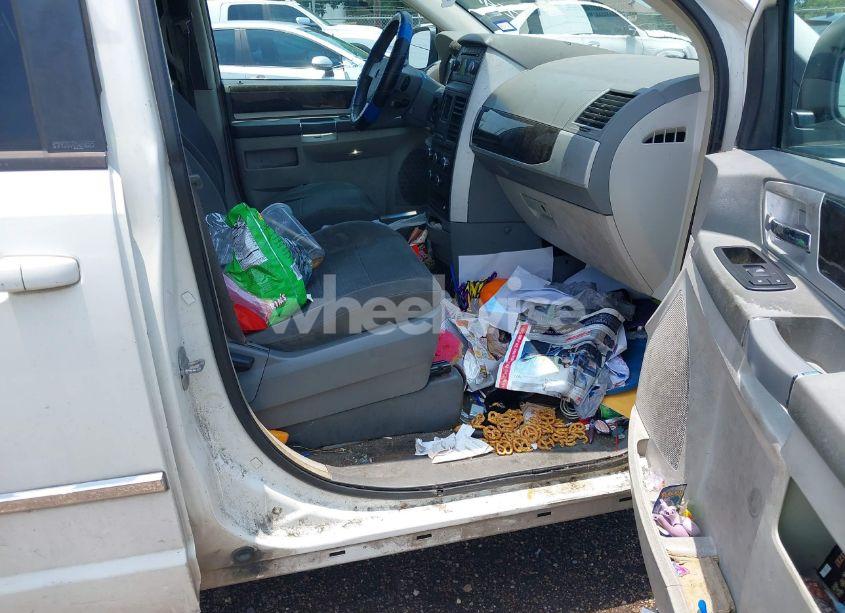 Photo 5 of 2010 Dodge Grand CARAVAN SXT (VIN 2D4RN5D11AR280983)