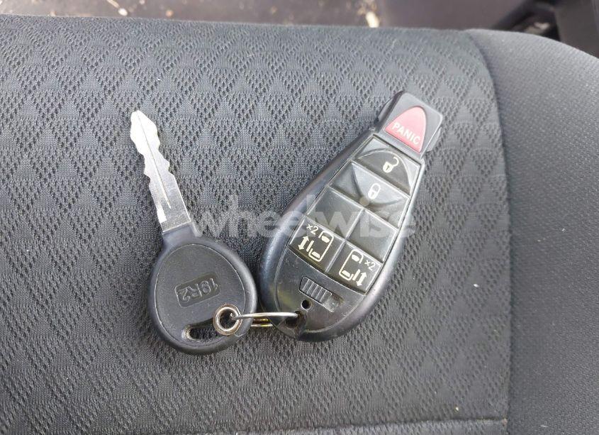 Photo 11 of 2010 Dodge Grand CARAVAN SXT (VIN 2D4RN5D11AR342009)