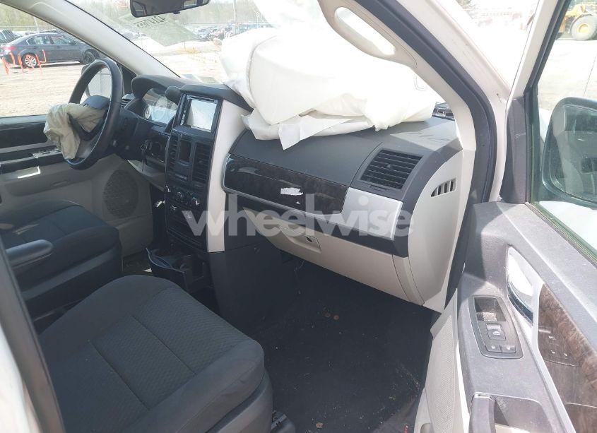 Photo 5 of 2010 Dodge Grand CARAVAN SXT (VIN 2D4RN5D11AR342009)