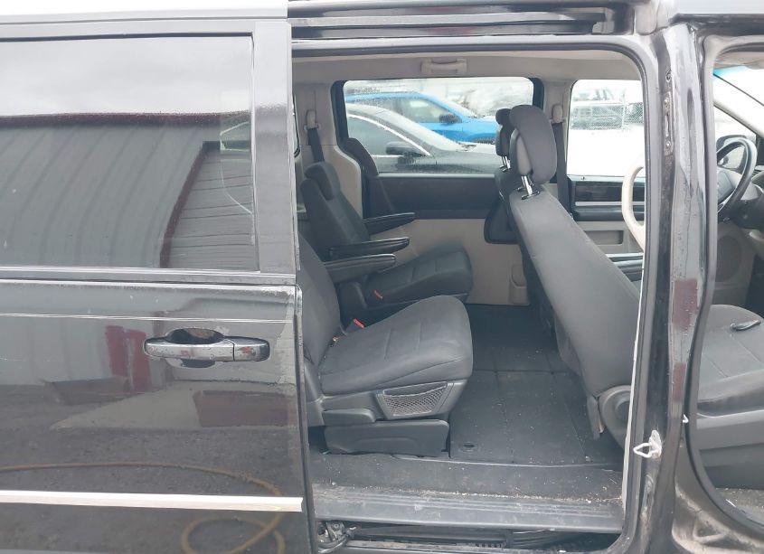 Photo 8 of 2010 Dodge Grand CARAVAN SXT (VIN 2D4RN5D11AR460044)