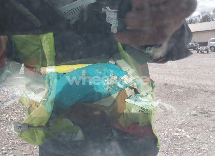 Photo 8 of 2010 Dodge Grand CARAVAN SXT (VIN 2D4RN5D12AR120322)