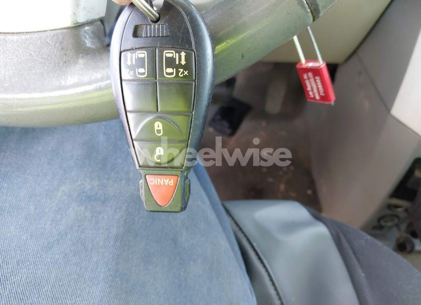 Photo 11 of 2010 Dodge Grand CARAVAN SXT (VIN 2D4RN5D12AR145883)