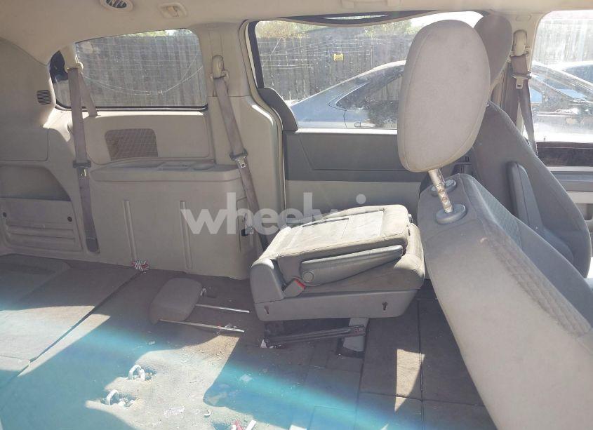Photo 8 of 2010 Dodge Grand CARAVAN SXT (VIN 2D4RN5D12AR210330)