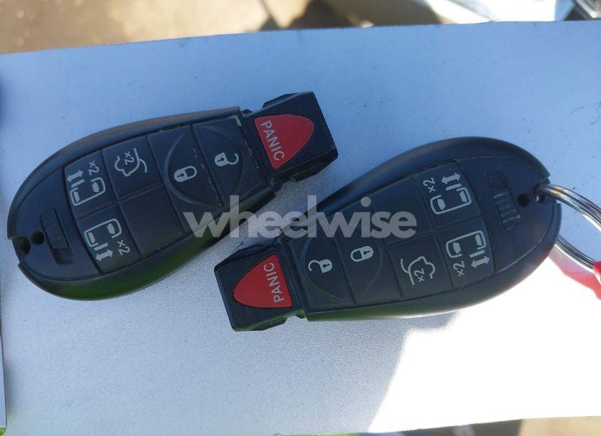 Photo 11 of 2010 Dodge Grand CARAVAN SXT (VIN 2D4RN5D12AR273119)