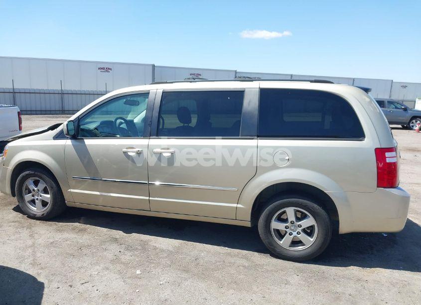 Photo 14 of 2010 Dodge Grand CARAVAN SXT (VIN 2D4RN5D12AR273119)