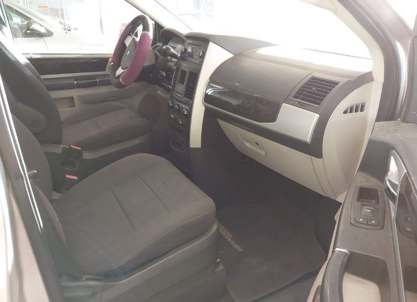 Photo 5 of 2010 Dodge Grand CARAVAN SXT (VIN 2D4RN5D13AR232711)