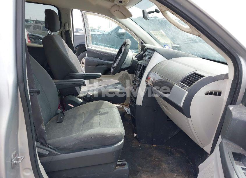 Photo 5 of 2010 Dodge Grand CARAVAN SXT (VIN 2D4RN5D13AR433086)