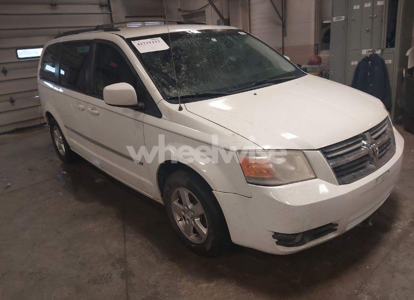 2010 Dodge Grand CARAVAN SXT (VIN 2D4RN5D14AR160367) main photo