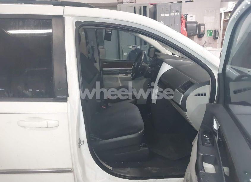 Photo 5 of 2010 Dodge Grand CARAVAN SXT (VIN 2D4RN5D14AR160367)