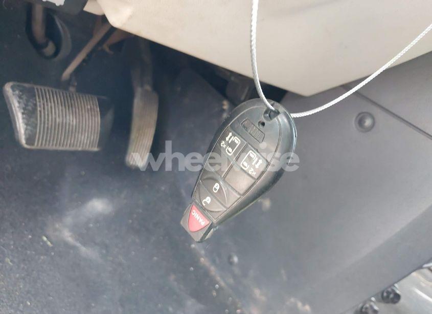 Photo 11 of 2010 Dodge Grand CARAVAN SXT (VIN 2D4RN5D14AR218817)